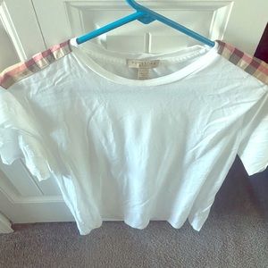 Burberry T Shirt with signature Logo